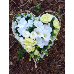 Coeur de fleurs artificielles | Grossiste fleuriste | Fait main France